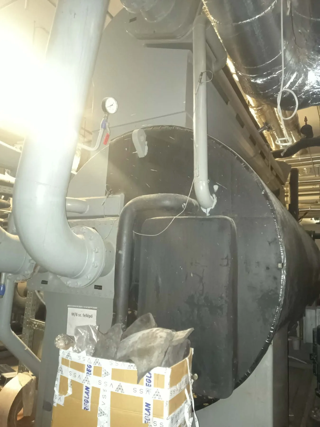 Daikin folyadékhűtő és ipari hűtőkör szervize (2. kép)